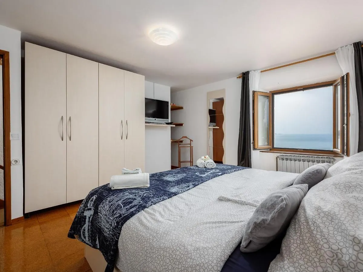 Casa Astrid Materada Villa Porec Holiday home